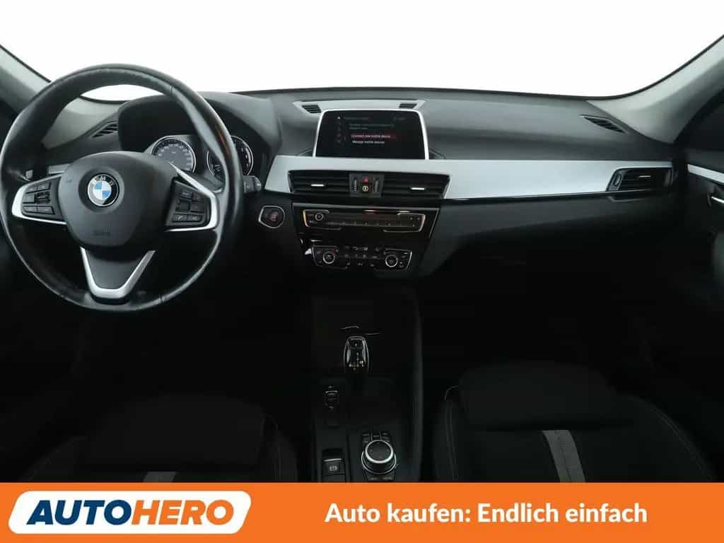 BMW X1 sDrive 20i Advantage Aut.*NAVI*TEMPO*PDC*SHZ* 04/2019-photo-11