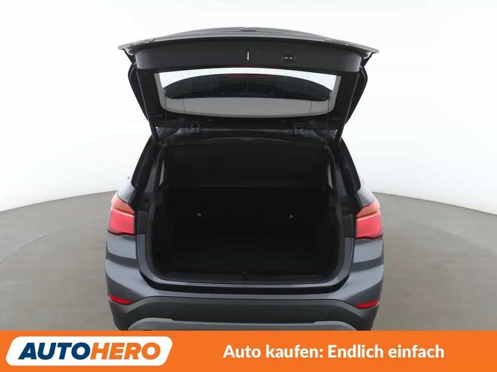 BMW X1 sDrive 20i Advantage Aut.*NAVI*TEMPO*PDC*SHZ* 04/2019-photo-16