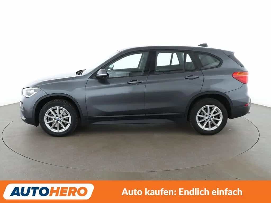 BMW X1 sDrive 20i Advantage Aut.*NAVI*TEMPO*PDC*SHZ* 04/2019-photo-2