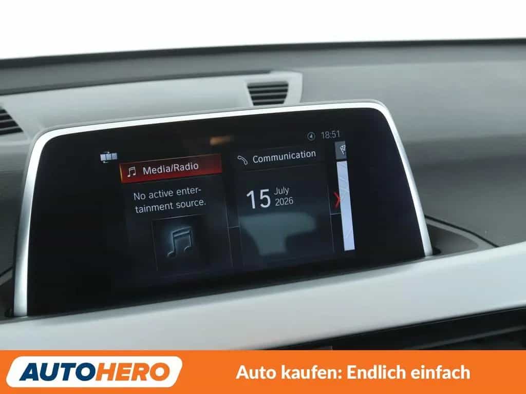 BMW X1 sDrive 20i Advantage Aut.*NAVI*TEMPO*PDC*SHZ* 04/2019-photo-20