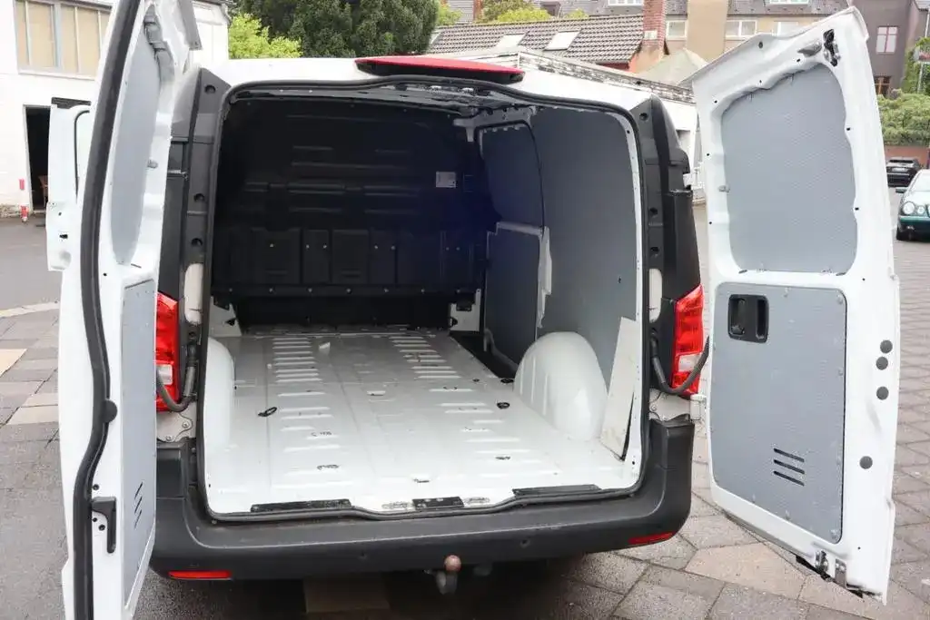 Mercedes-Benz Vito 114 CDI Lang 05/2023-photo-14