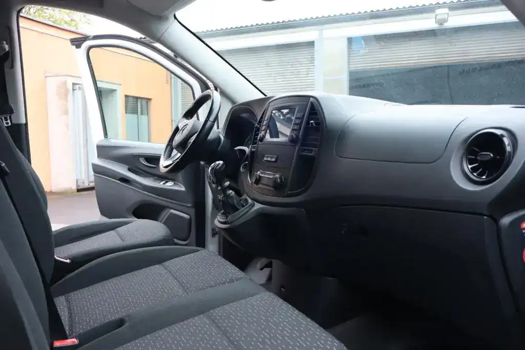 Mercedes-Benz Vito 114 CDI Lang 05/2023-photo-9