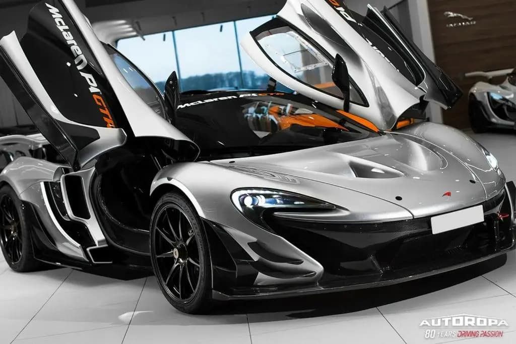 Main__Slider__Photo:McLaren P1 GTR Lanzante Street reg on plates Ferrari Swe null-0