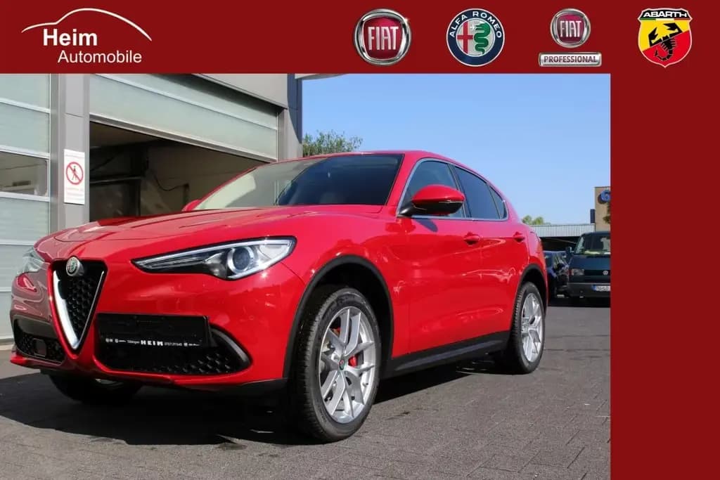 Main__Slider__Photo:Alfa Romeo Stelvio Lusso Voll AHK, LederArmaturen 09/2019-0