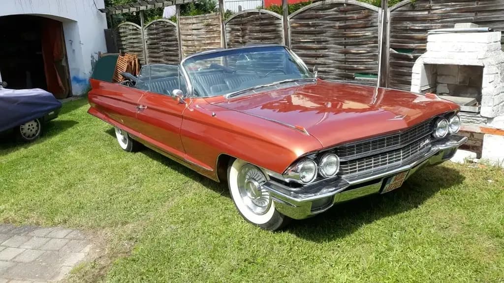 Main__Slider__Photo:Cadillac Deville Cabrio BJ 1962 07/1962-0