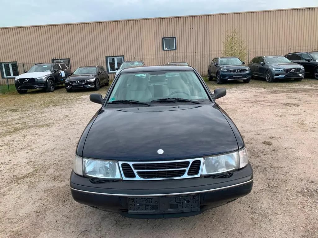 Main__Slider__Photo:Saab 900 2.3i SE 10/1996-0