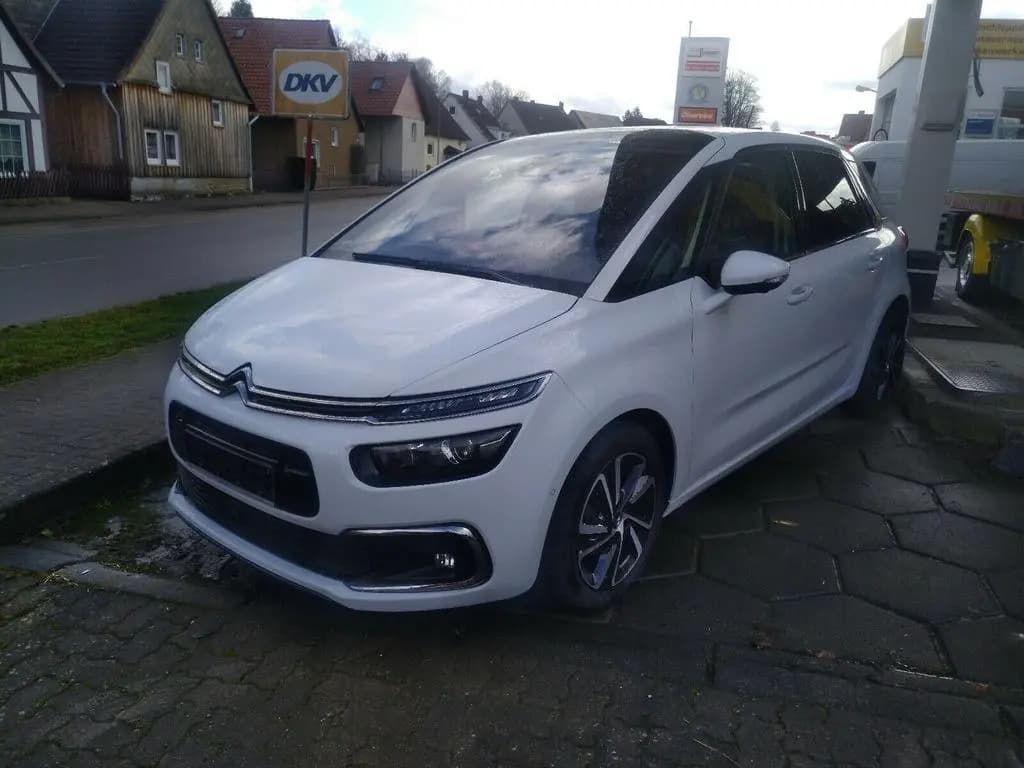Main__Slider__Photo:Citroën C4 Picasso 11/2017-0
