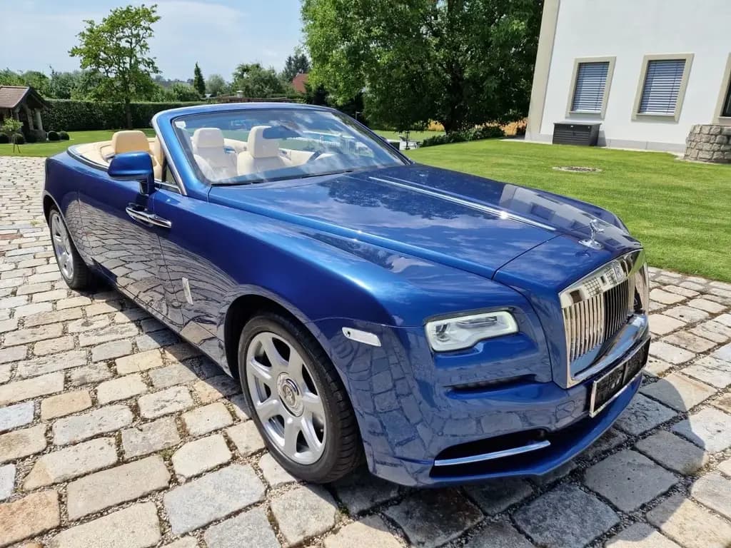 Main__Slider__Photo:Rolls-Royce Dawn - 07/2016-0
