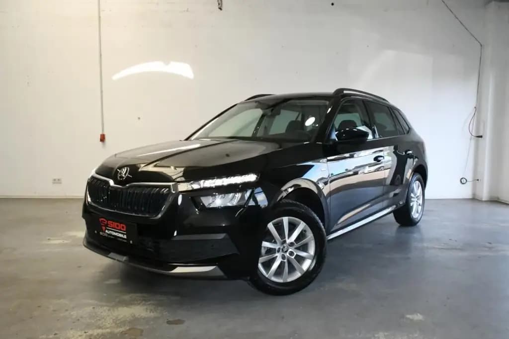 Main__Slider__Photo:Skoda Kamiq Clever DSG VIRTU*NAV*CAM*Qi*DAB*APP*EL.HK 06/2021-0