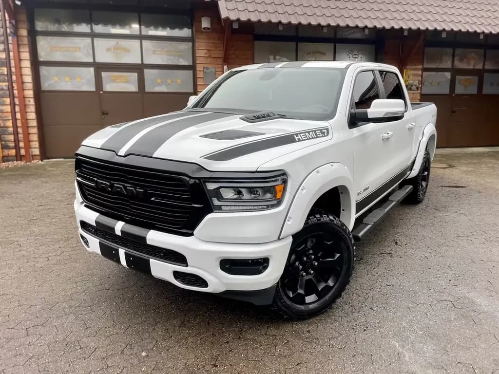 Main__Slider__Photo:Dodge RAM V8*4X4*OFF-ROAD*LARAMIE/SPORT*LED*AHK*GARANTE* 12/2020-0