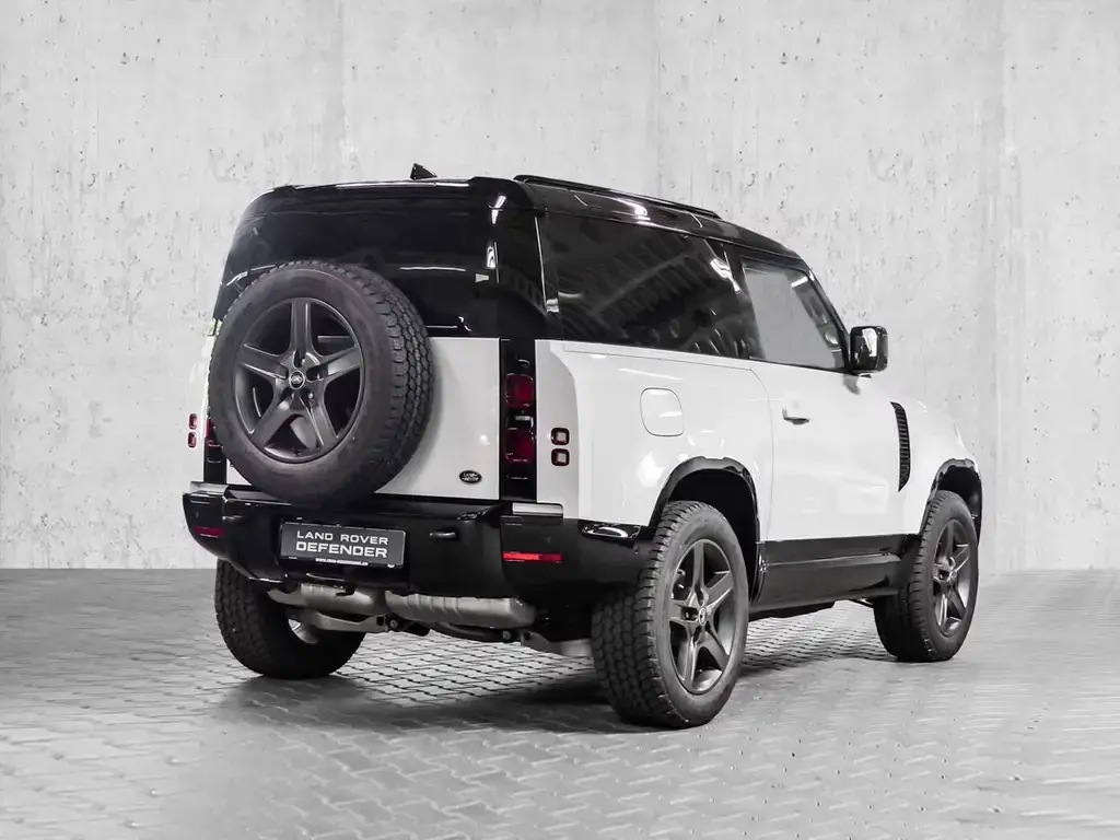 Main__Slider__Photo:Land Rover Defender 90 X-Dynamic SE D200 Mild-Hybrid EU6d A 06/2023-1