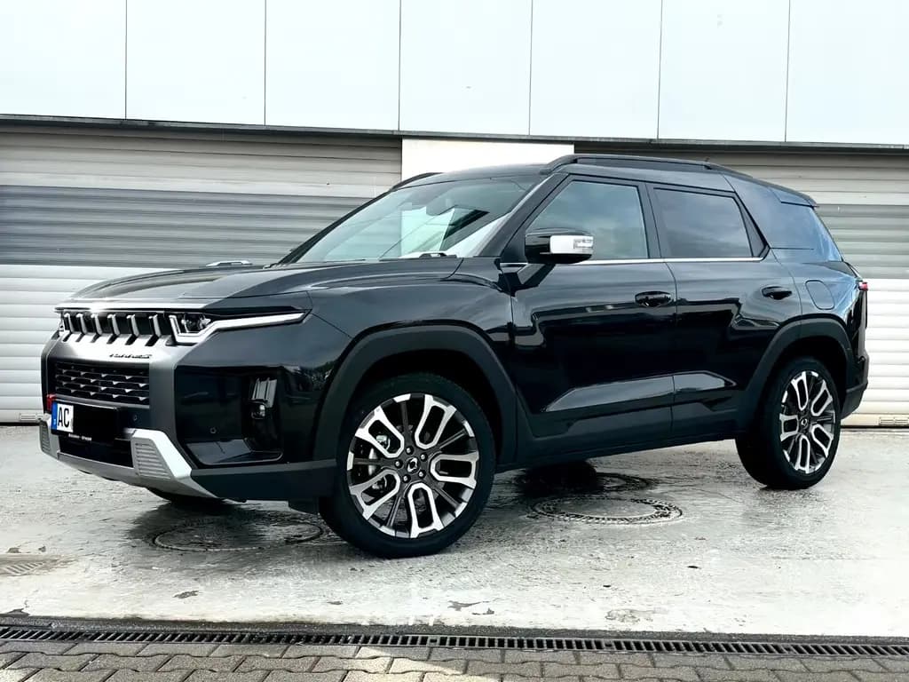 Main__Slider__Photo:Ssangyong Torres 1.5 Forest Edition Automatik Mod. 2025 10/2024-0