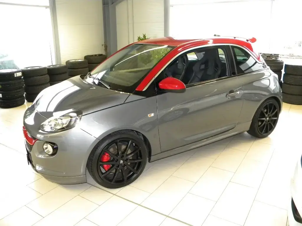 Main__Slider__Photo:Opel Adam S mit Recarositze 05/2016-1
