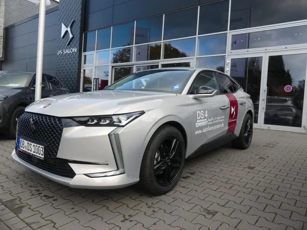 Main__Slider__Photo:DS Automobiles DS4 BlueHDi 130 Performance Line+ 09/2023-0