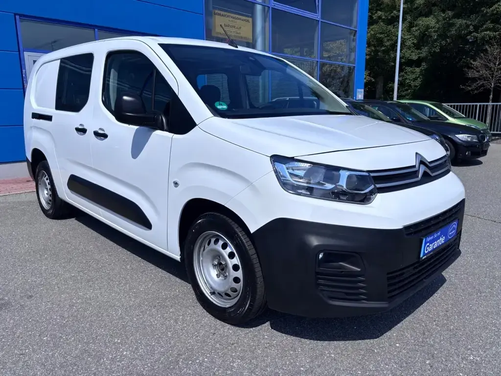 Main__Slider__Photo:Citroën Berlingo Kasten Control XL/L2 Doppelkabine Vario 11/2021-1