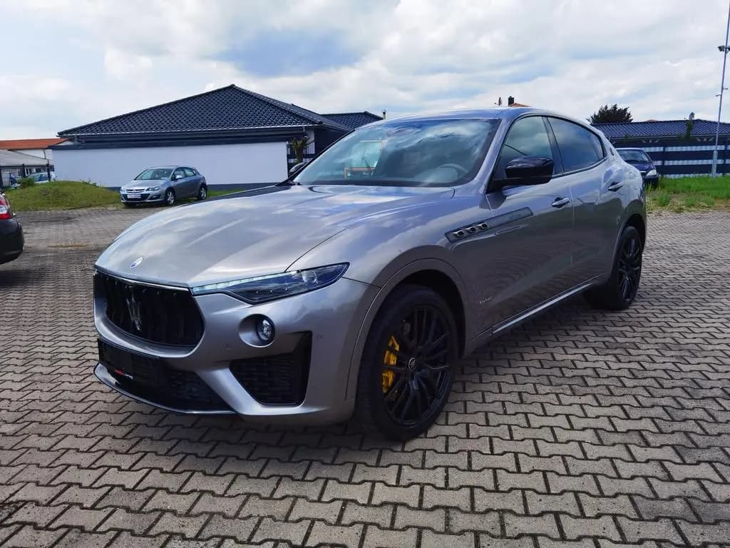 Main__Slider__Photo:Maserati Levante Gran Sport S Q4 08/2020-0