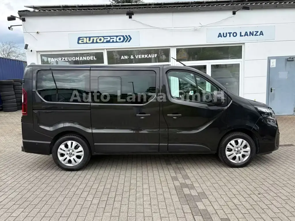 Main__Slider__Photo:Nissan NV300 L1H1 TEKNA Kamera Navi Alu Tempom. 03/2022-1