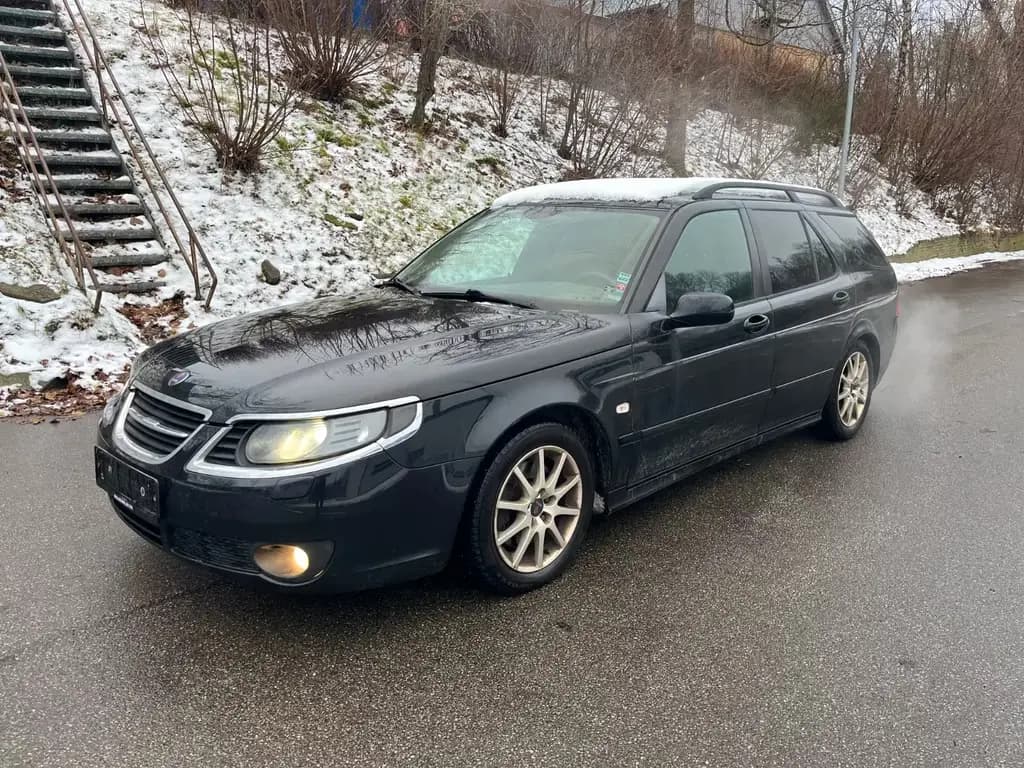 Main__Slider__Photo:Saab 9-5 2.3 Turbo Aero SportCombi Automatik 01/2007-0
