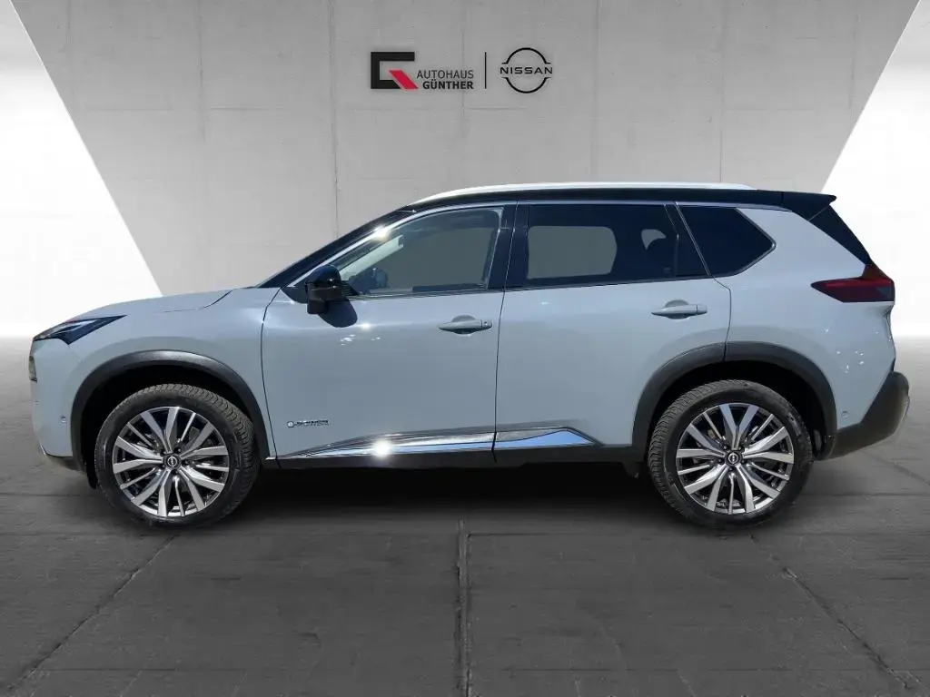 Main__Slider__Photo:Nissan X-Trail Tekna+ e-4ORCE 4x4 /LED/Pano/HeadUp/ProP 03/2023-1