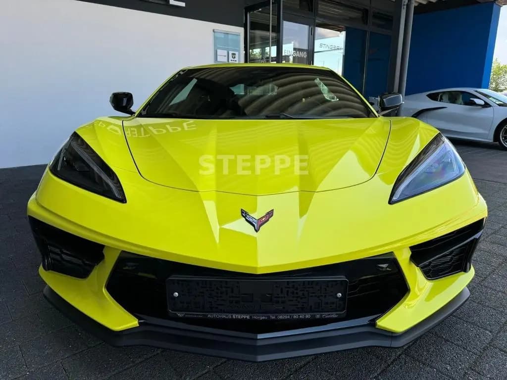 Main__Slider__Photo:Corvette C8 Stingray Coupe 6,2 V8 3LT Europamodell STEPPE 08/2025-0