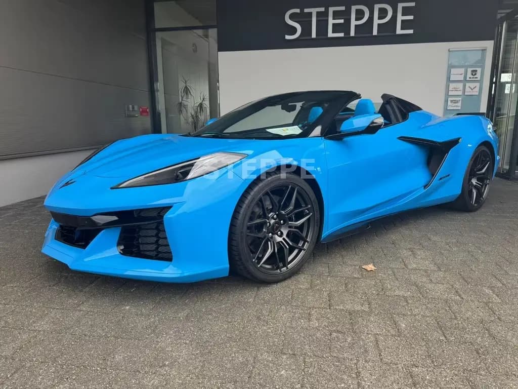 Main__Slider__Photo:Corvette Z06 5,5V8 Cabrio Europamodell 3LZ 08/2025-0