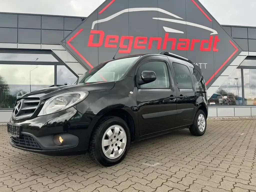 Main__Slider__Photo:Mercedes-Benz Citan Kombi 112 lang Klima Sitzheizung Kamera 01/2017-0