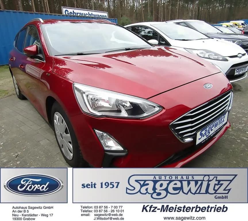 Main__Slider__Photo:Ford Focus 1.0 Ecoboost Turnier Cool & Connect 10/2019-0