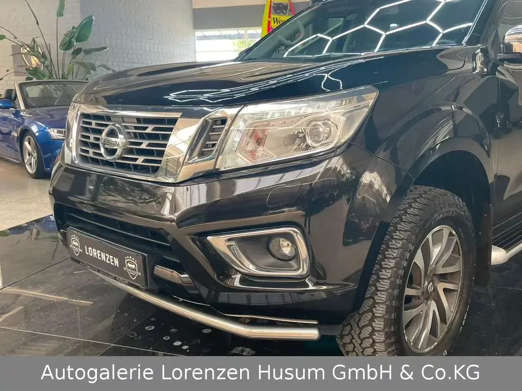Main__Slider__Photo:Nissan Navara NP300 Double Cab 4x4 1.Hand Service neu 03/2019-1