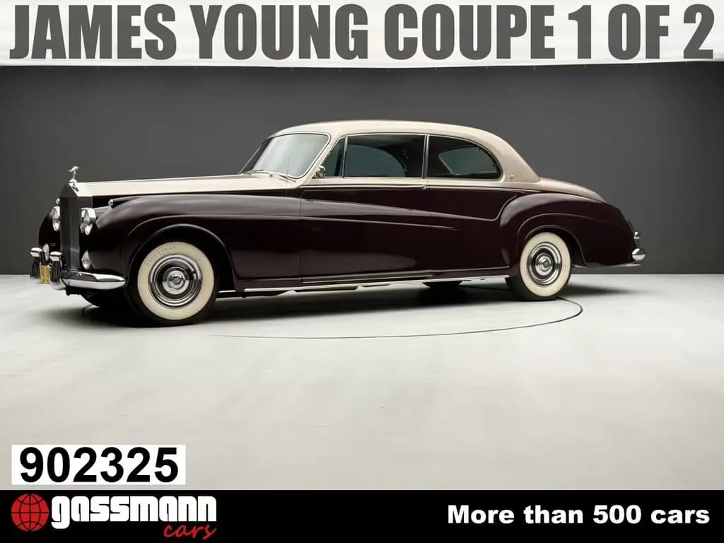 Main__Slider__Photo:Rolls-Royce Phantom V Saloon Coupe, by James Young Matching 02/1962-0
