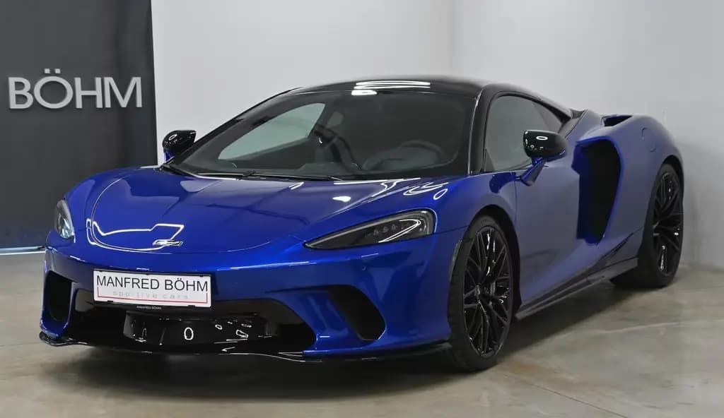 Main__Slider__Photo:McLaren GT Luxe-Pack MSO Defined MY23 01/2023-0