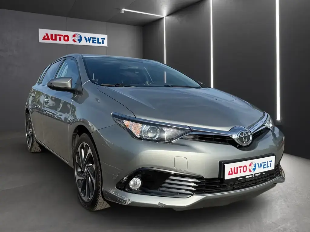 Main__Slider__Photo:Toyota Auris 1.2 Navi Kamera Tempomat Sitzheizung USB 02/2016-1