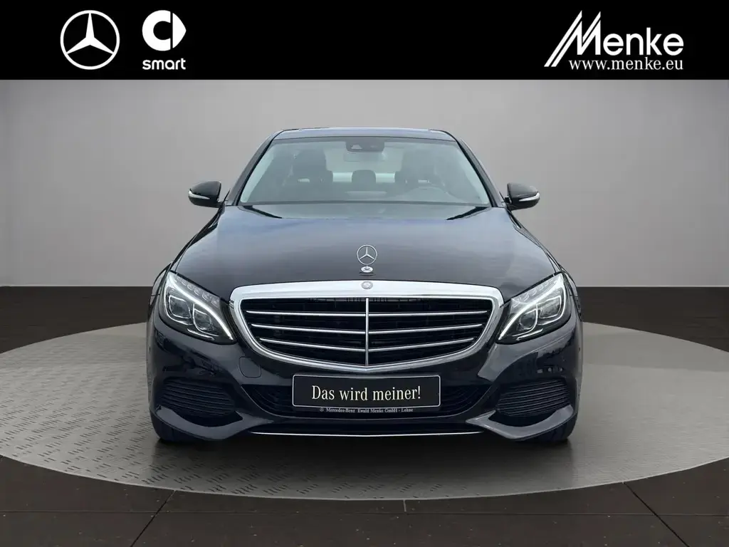 Main__Slider__Photo:Mercedes-Benz C 180 Exclusive+AHK+LED+Ambiente+Totwkl+Sitzhzg. 03/2014-1