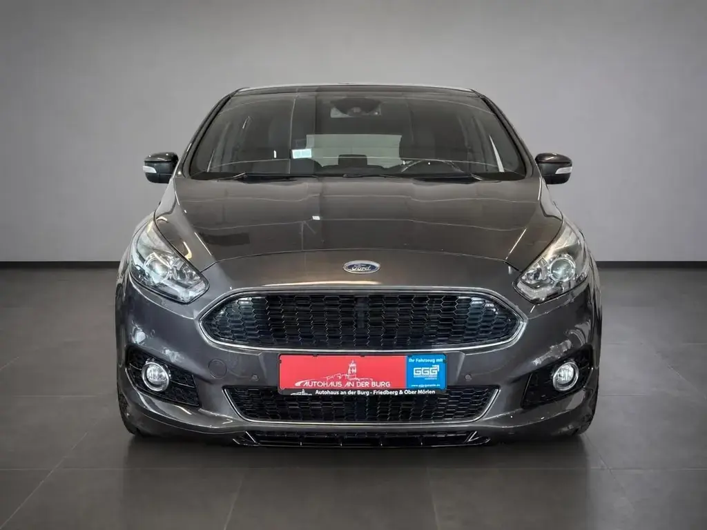 Main__Slider__Photo:Ford S-Max ST-Line/Pano/Kamera/AHK/7.Sitzer 04/2019-1