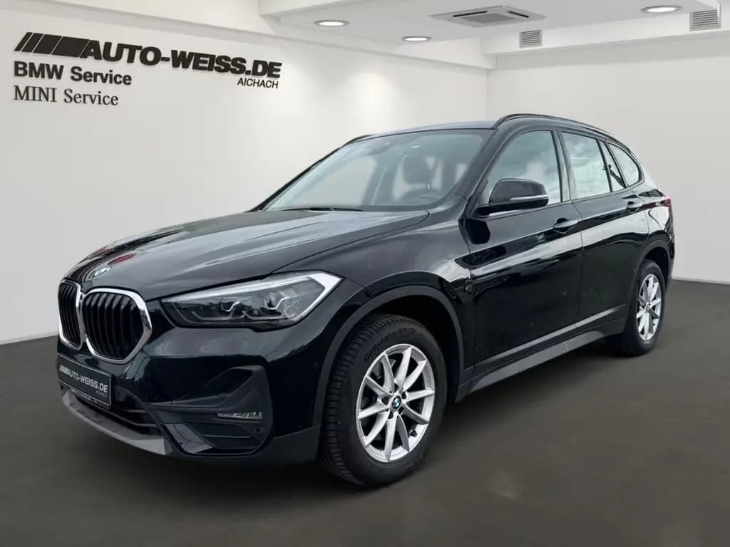 Main__Slider__Photo:BMW X1 20dxA +NAVI+ACC+LED+APPLE+SHZ+DAB+MFL+BT+AHK+ 04/2022-0