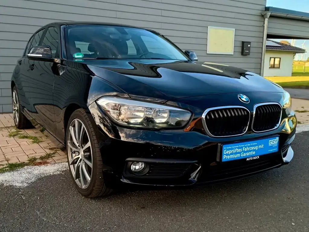 Main__Slider__Photo:BMW 118 i F20 FL Advantage *Tempomat*SHZ*Klima*18"* 06/2017-1