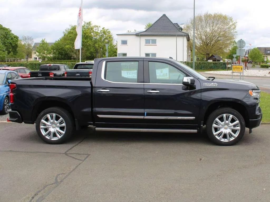 Main__Slider__Photo:Chevrolet Silverado High Country,6,2L V8, Vollaussattung null-0