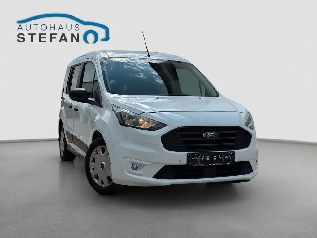 Main__Slider__Photo:Ford Tourneo Connect Transit Connect 220 Kombi Trend 5-Sitzer PDC|SHZ 05/2020-1