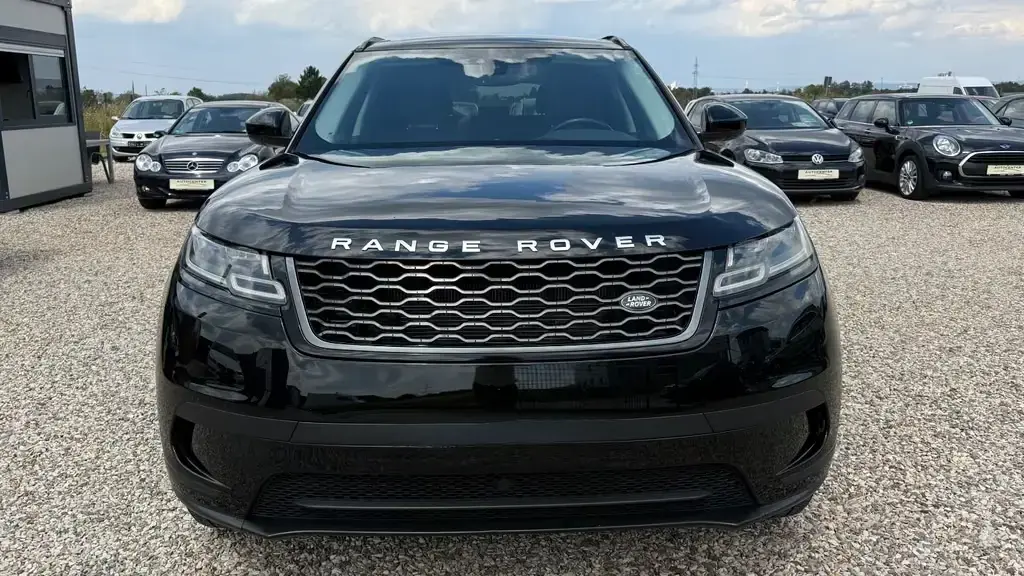 Main__Slider__Photo:Land Rover Range Rover Velar S-Panorama.-Leder-Kamera 10/2018-1