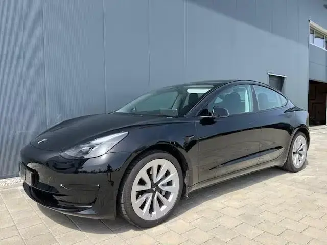 Main__Slider__Photo:Tesla Model 3 Standard Range Plus RWD Dt. Modell TOP 11/2022-1