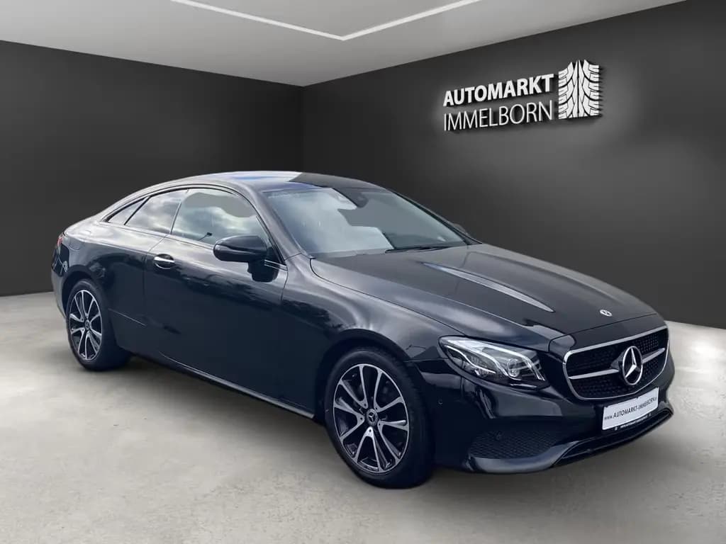 Main__Slider__Photo:Mercedes-Benz E-Class Coupe Night*HUD*Wides*Multibeam*Comand*TW 05/2020-0