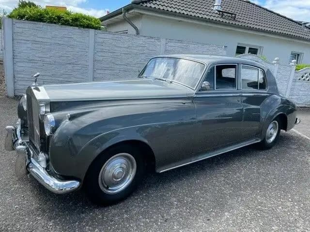 Main__Slider__Photo:Rolls-Royce Silver Cloud ROLLS ROYCE SILVER CLOUD II TWO TONE 6,2L V8 02/1960-0