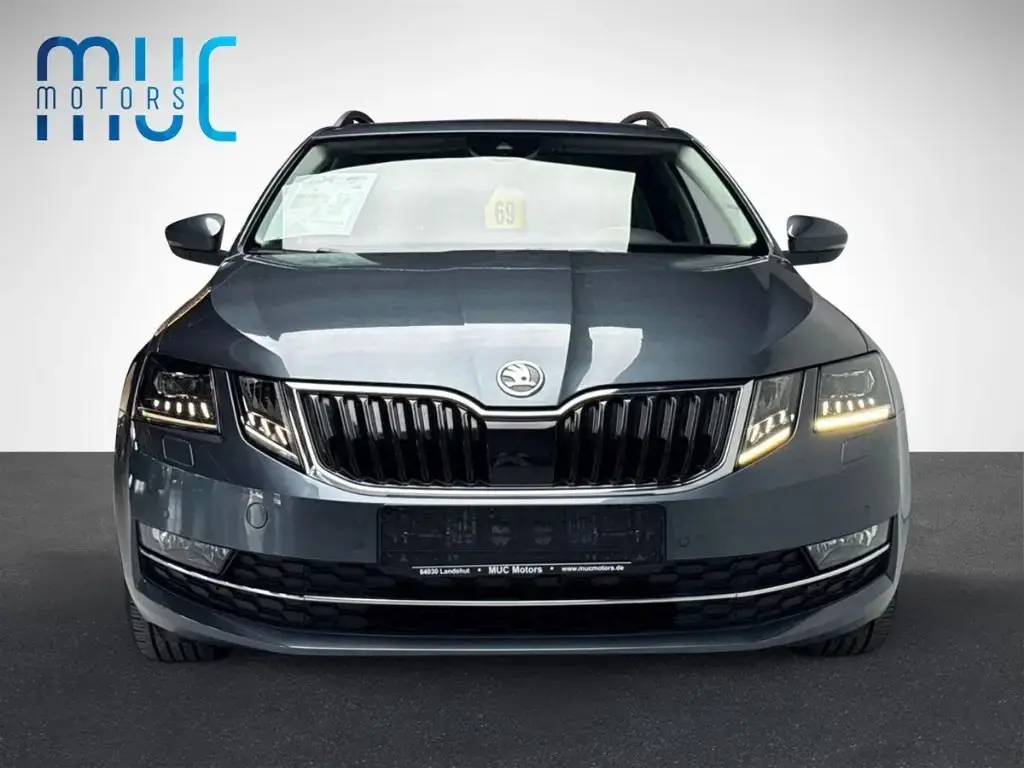 Main__Slider__Photo:Skoda Octavia Combi Style 1.0 TSI 11/2018-1