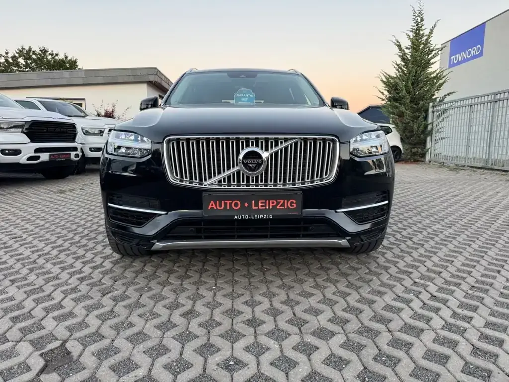Main__Slider__Photo:Volvo XC90 XC 90/Inscription/Plug-In Hybrid/LED/HeadUp/Pano 03/2019-1