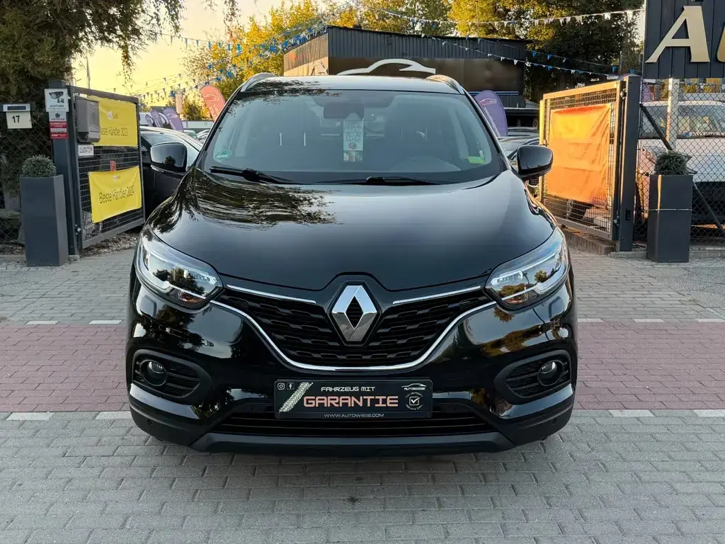 Main__Slider__Photo:Renault Kadjar Business Edition*Aut.*Kamera*Temp*PDC*SHZ 11/2019-1
