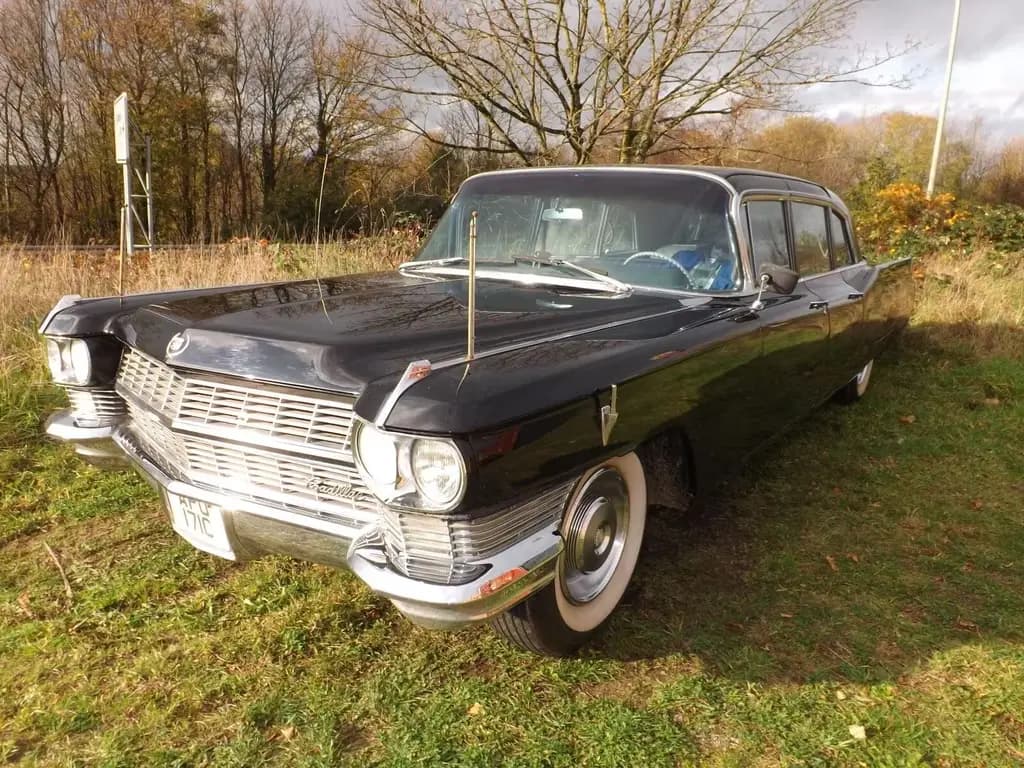 Main__Slider__Photo:Cadillac Fleetwood S75 das orig.Fzg. des Schah v. Persien 07/1965-0