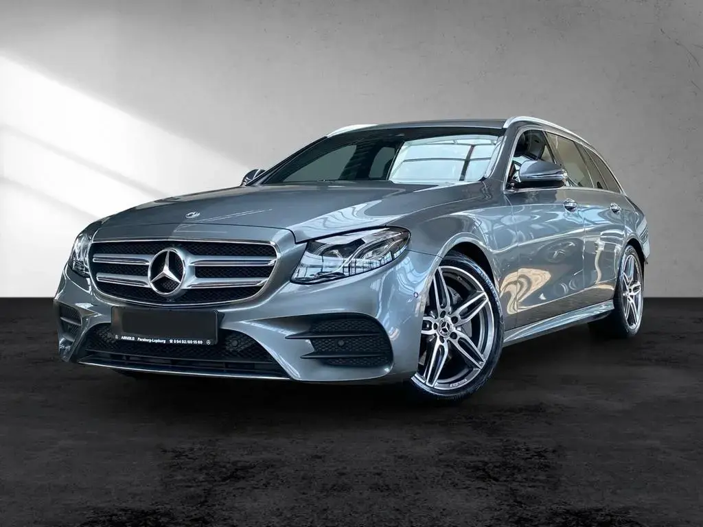 Main__Slider__Photo:Mercedes-Benz E-Class 200 T AMG Line Kamera Navi AHK MULTIBEAM Sitzh 12/2018-1