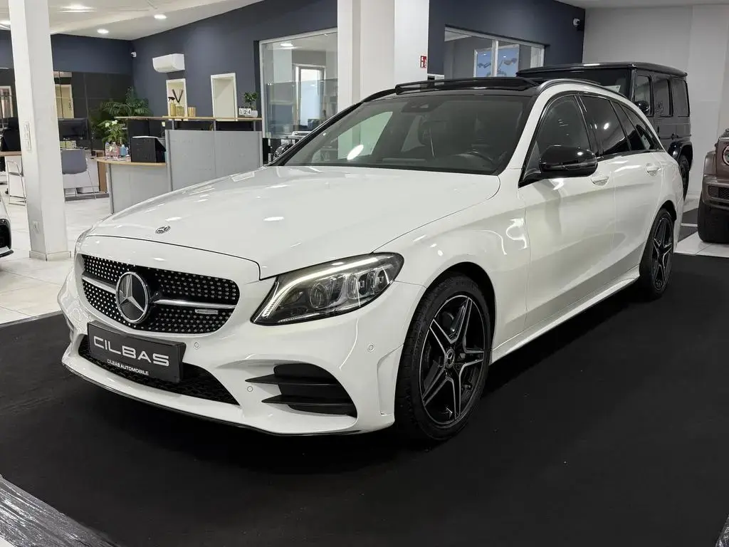 Main__Slider__Photo:Mercedes-Benz C 180 CGI T 9G AMG-LINE*PANO*LED*KAMERA*NIGHT* 02/2019-1