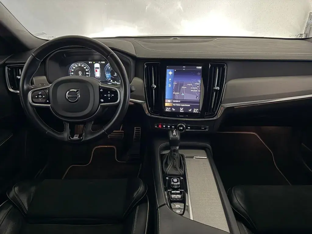 Main__Slider__Photo:Volvo V90 Kombi R Design D5 AWD/MEMORY/AHK/LED/KAM 10/2019-1