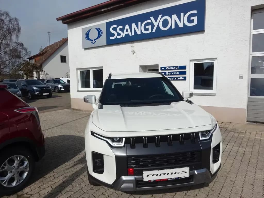 Main__Slider__Photo:Ssangyong Torres 1.5 Quartz 2WD AT * NAVI*KAMERA*SITZH.* 01/2025-0