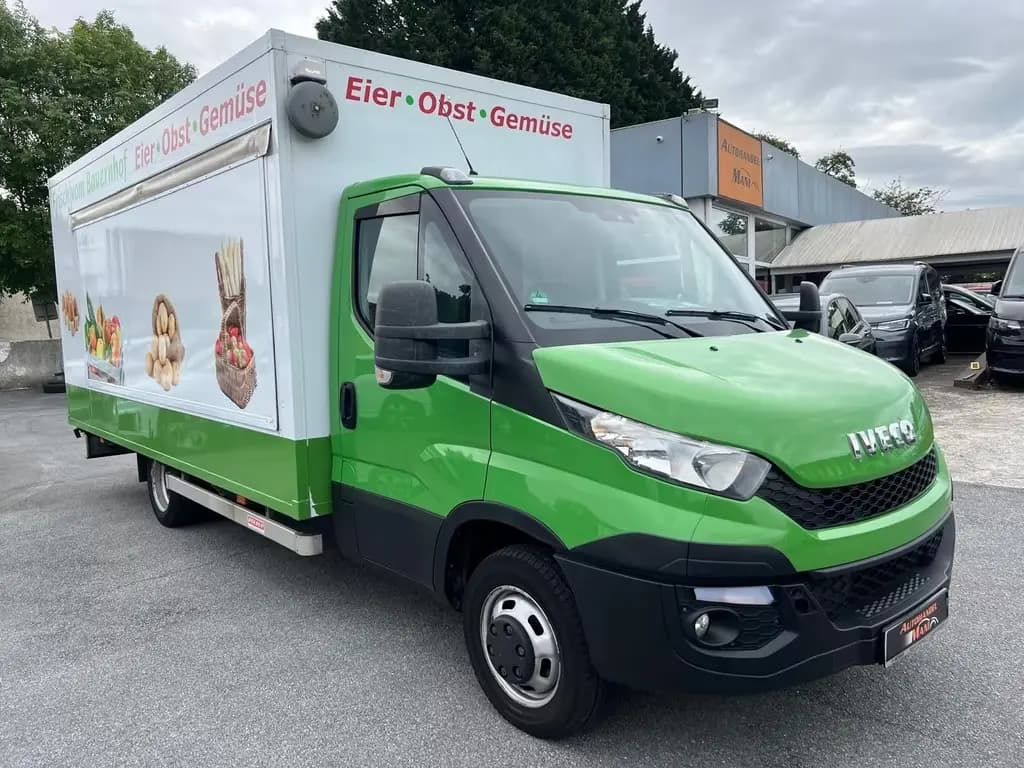 Main__Slider__Photo:Iveco Other Daily Einzelkabine 50 C ./Verkaufsaufbau/Klima 06/2016-0